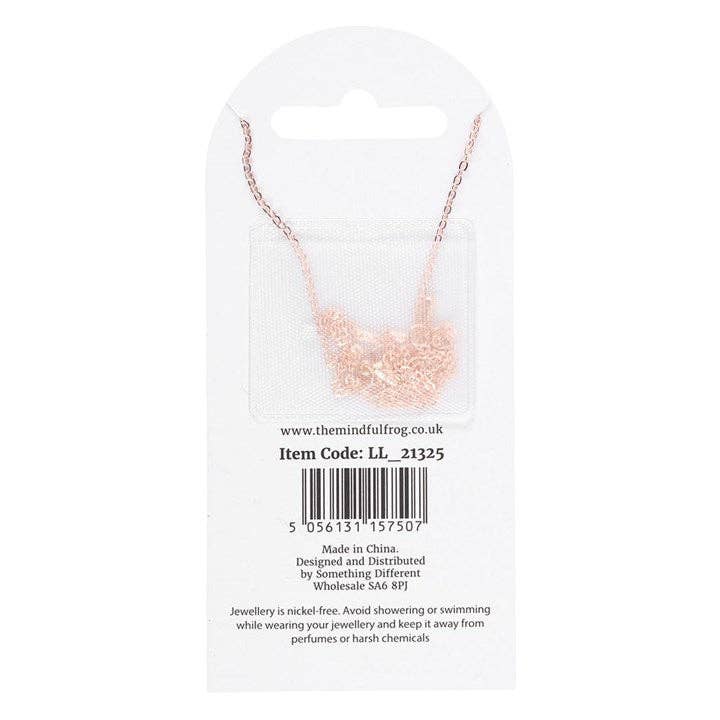 Collar con colgante de polilla luna